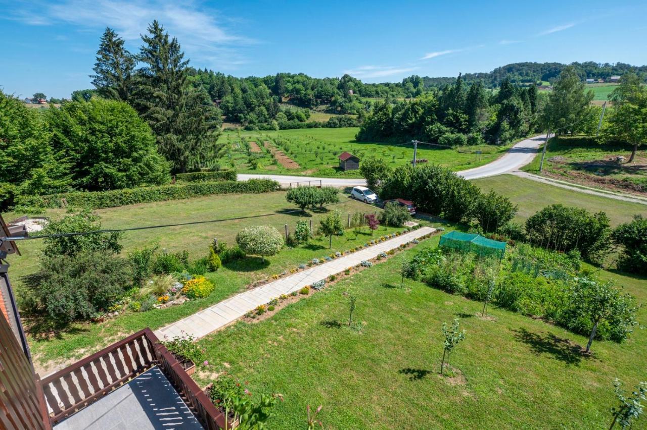 Holiday Home Mare Near River Karlovac Zewnętrze zdjęcie